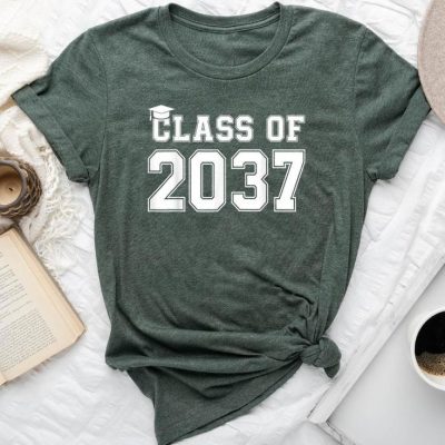Class Of 2037 Pre K Grow With Me Graduation Boys Girls Unisex T-shirt Cotton Tee
